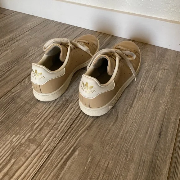 Adidas Stan Smith Sneakers - Picture 5 of 7